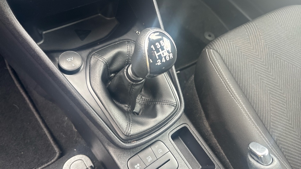 Ford Fiesta 1.0 EcoBoost Trend 5dr Petrol Hatchback - Image 13