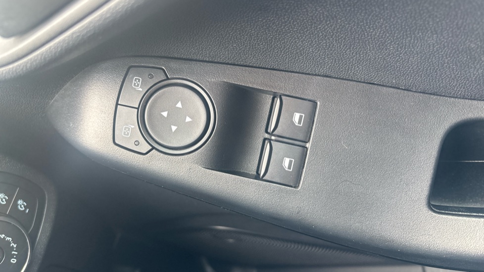 Ford Fiesta 1.0 EcoBoost Trend 5dr Petrol Hatchback - Image 25