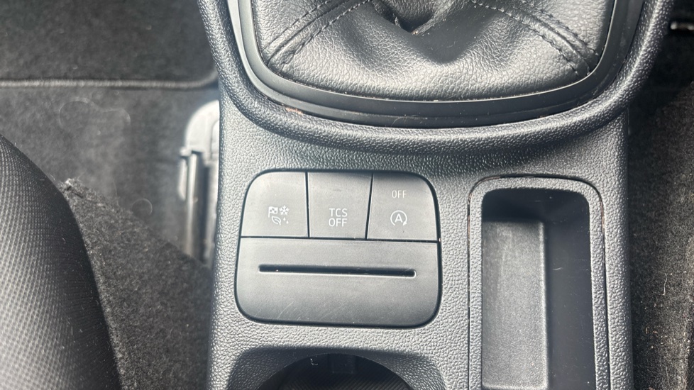 Ford Fiesta 1.0 EcoBoost Trend 5dr Petrol Hatchback - Image 31