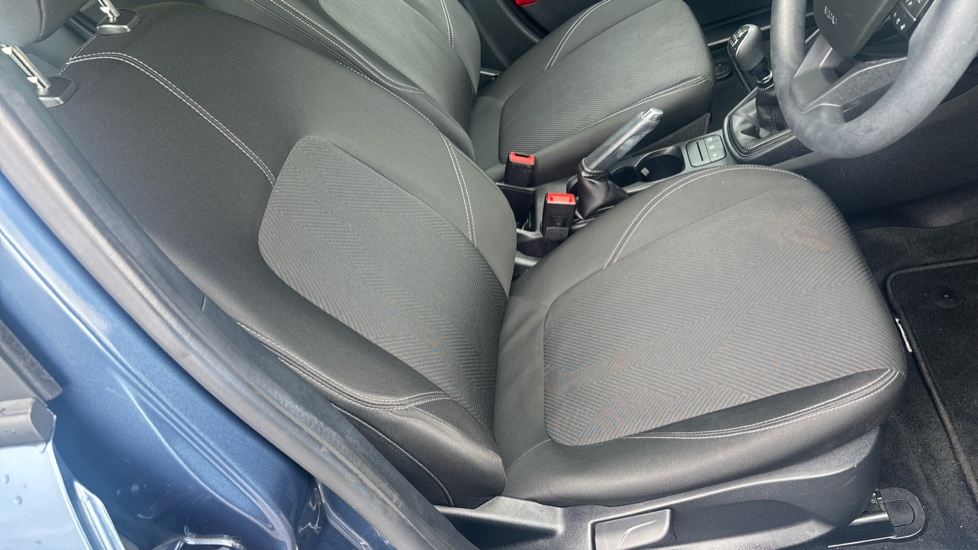 Ford Fiesta 1.0 EcoBoost Trend 5dr Petrol Hatchback - Image 37