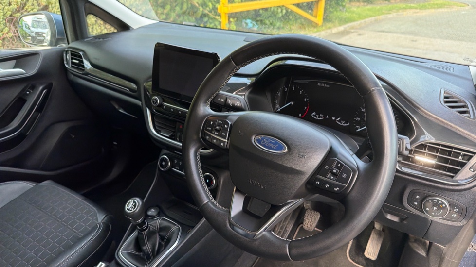 Ford Fiesta 1.0 EcoBoost Hybrid mHEV 125 Titanium X 5dr Petrol Hatchback - Image 11