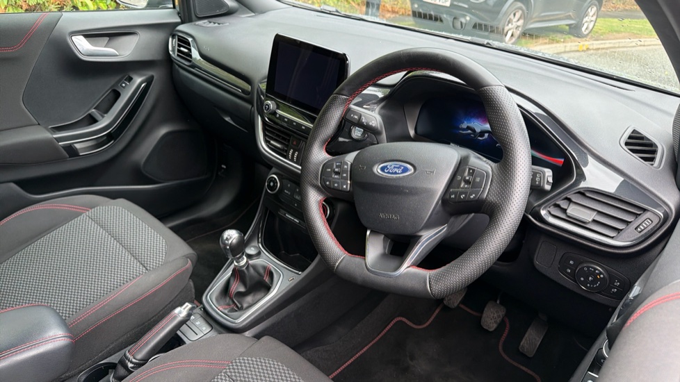 Ford Puma 1.0 EcoBoost Hybrid mHEV ST-Line 5dr Petrol Hatchback - Image 11