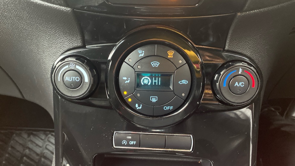 Ford Fiesta 1.0 EcoBoost Titanium X 5dr Petrol Hatchback - Image 27
