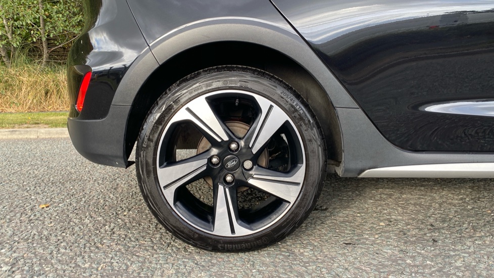 Ford Fiesta 1.0 EcoBoost Active 5dr Petrol Hatchback - Image 7