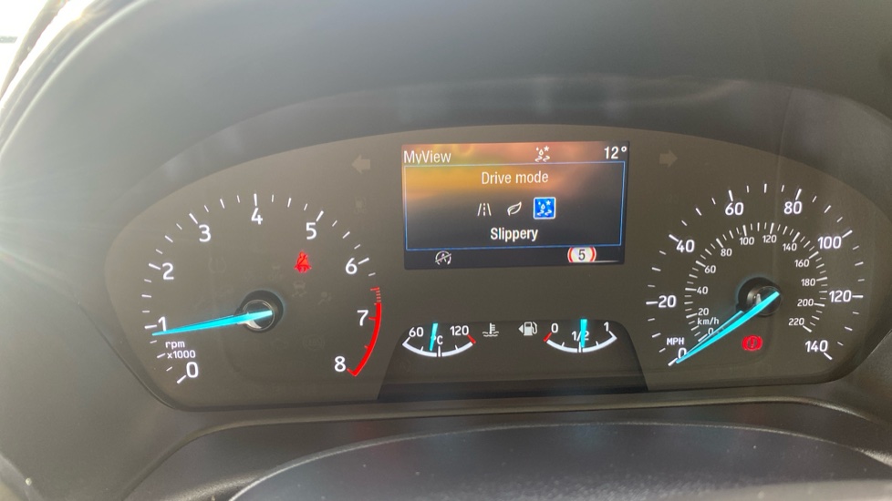 Ford Fiesta 1.0 EcoBoost Active 5dr Petrol Hatchback - Image 29