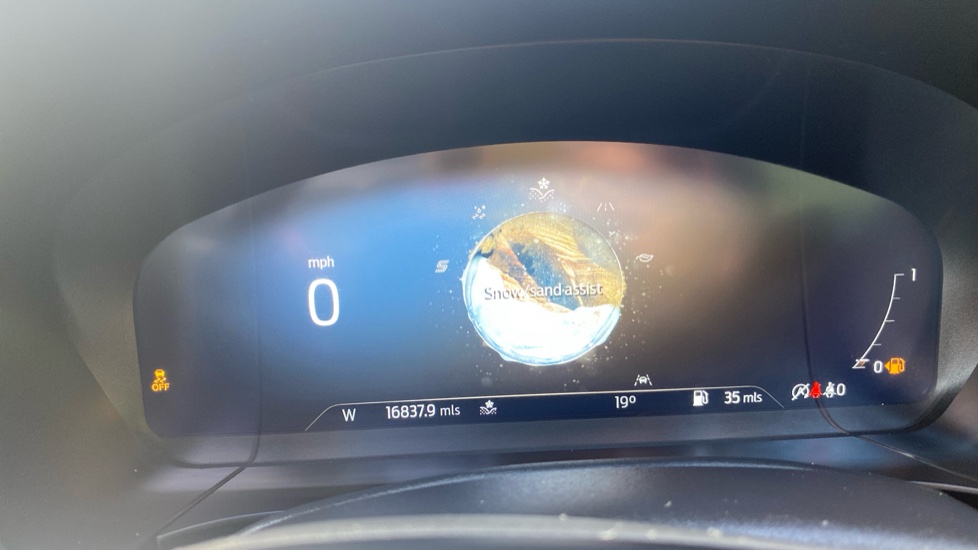 Ford Kuga 1.5 EcoBoost 150 ST-Line X Edition 5dr Petrol Estate - Image 38