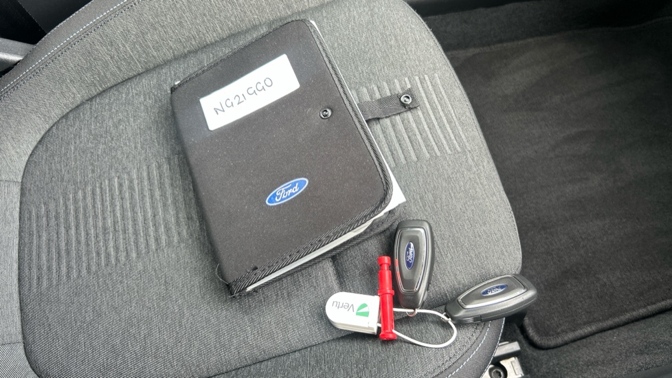 Ford Focus 1.0 EcoBoost Hybrid mHEV 125 Active Edition 5dr Petrol Hatchback - Image 19