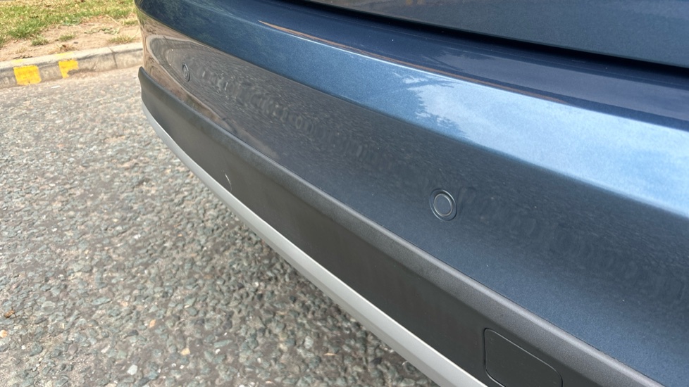 Ford Focus 1.0 EcoBoost Hybrid mHEV 125 Active Edition 5dr Petrol Hatchback - Image 21