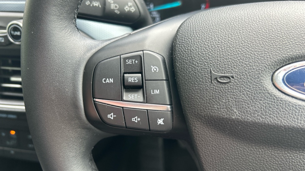 Ford Focus 1.0 EcoBoost Hybrid mHEV 125 Active Edition 5dr Petrol Hatchback - Image 25