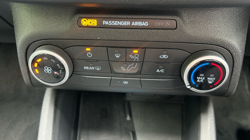 Ford Focus 1.0 EcoBoost Hybrid mHEV 125 Active Edition 5dr Petrol Hatchback - Image 35