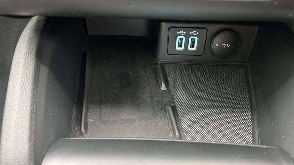 Ford Focus 1.0 EcoBoost Hybrid mHEV 125 Active Edition 5dr Petrol Hatchback - Image 36