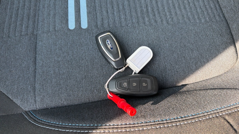 Ford Fiesta 1.0 EcoBoost Hybrid mHEV 125 Active 5dr Petrol Hatchback - Image 19