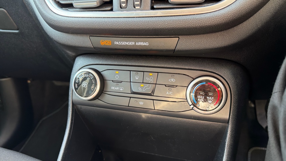 Ford Fiesta 1.0 EcoBoost Hybrid mHEV 125 Active 5dr Petrol Hatchback - Image 27