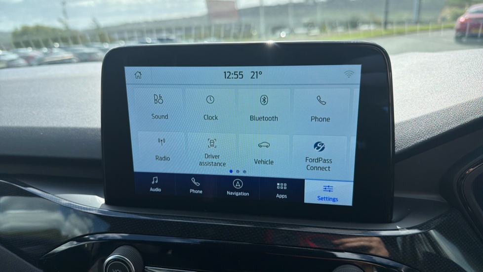 Ford Kuga 2.5 FHEV ST-Line X Edition 5dr CVT Hybrid Estate - Image 29