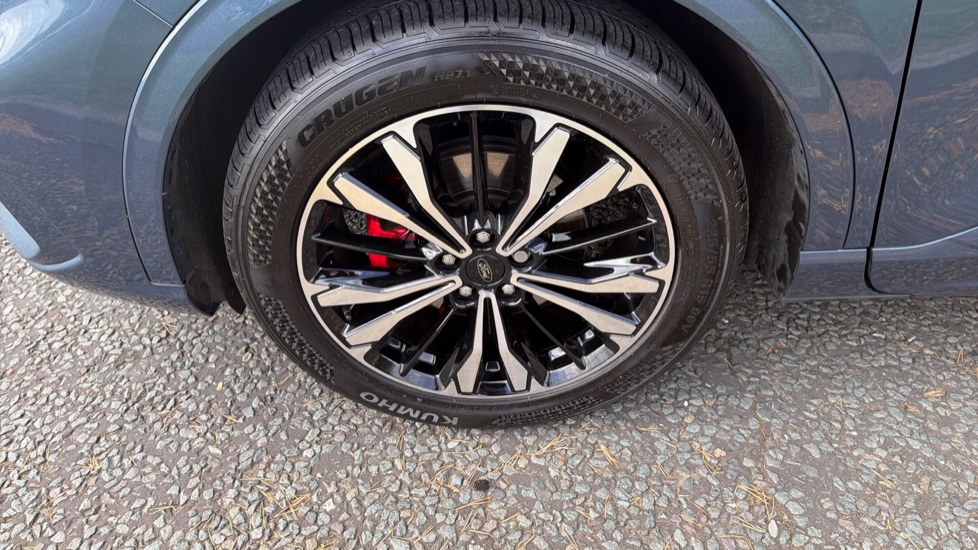 Ford Kuga 2.5 FHEV ST-Line X Edition 5dr CVT Hybrid Estate - Image 47