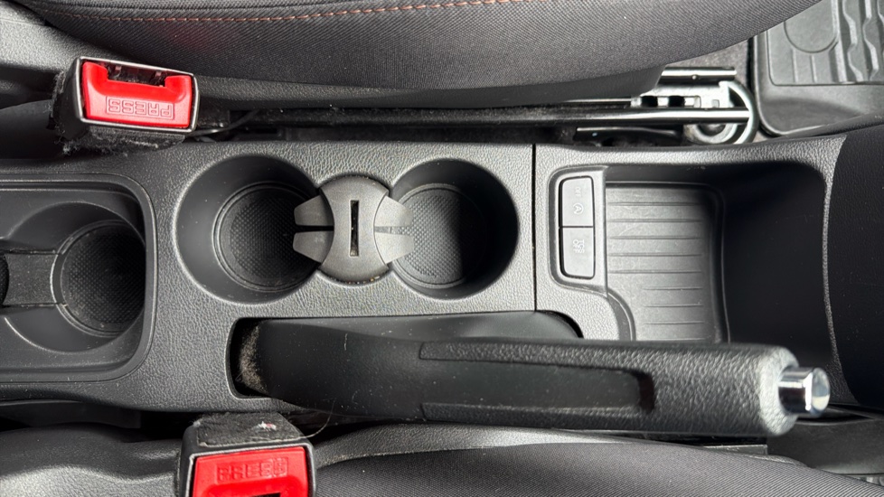 Ford KA+ 1.2 85 Active 5dr Petrol Hatchback - Image 31