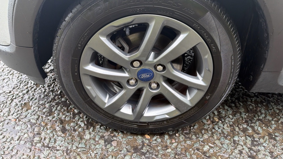 Ford KA+ 1.2 85 Active 5dr Petrol Hatchback - Image 38