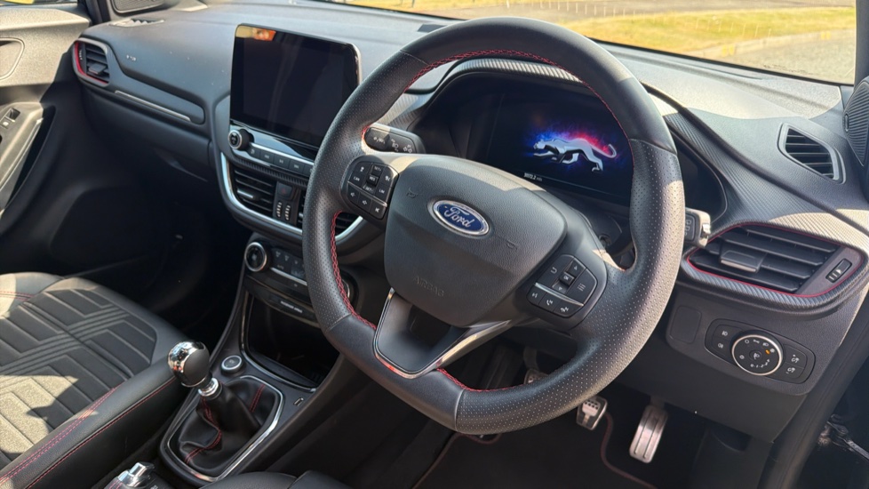 Ford Puma 1.0 EcoBoost Hybrid mHEV ST-Line X 5dr Petrol Hatchback - Image 11