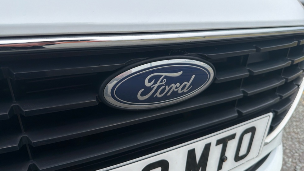 Ford Fiesta 1.1 Trend 5dr Petrol Hatchback - Image 8