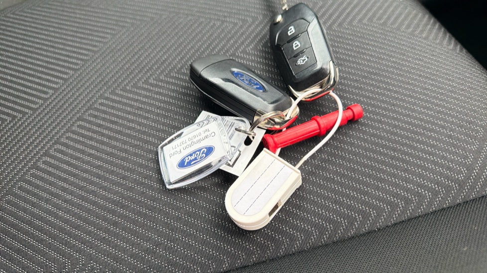 Ford Fiesta 1.1 Trend 5dr Petrol Hatchback - Image 19