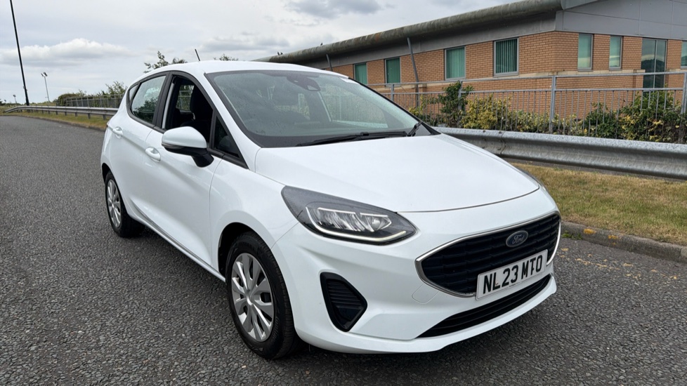 Ford Fiesta 1.1 Trend 5dr Petrol Hatchback - Image 38