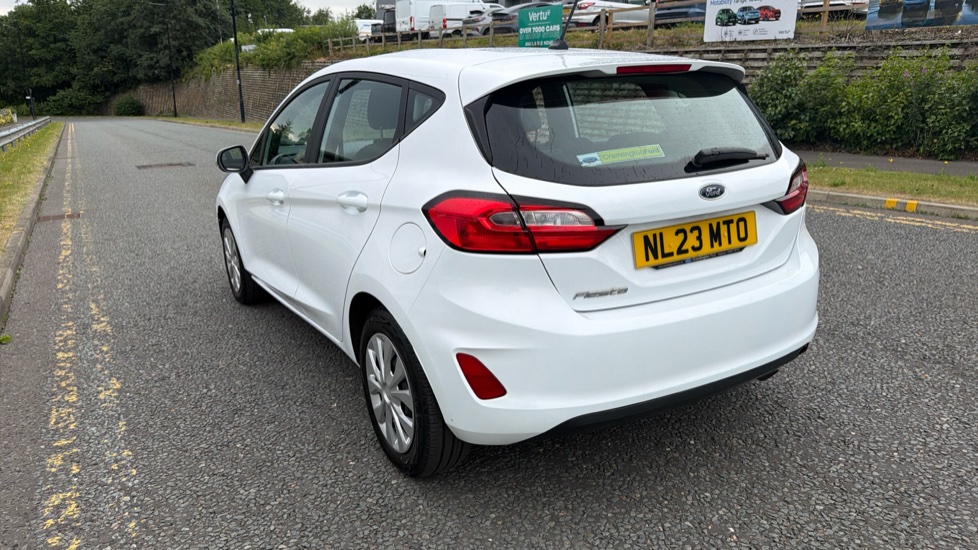 Ford Fiesta 1.1 Trend 5dr Petrol Hatchback - Image 43