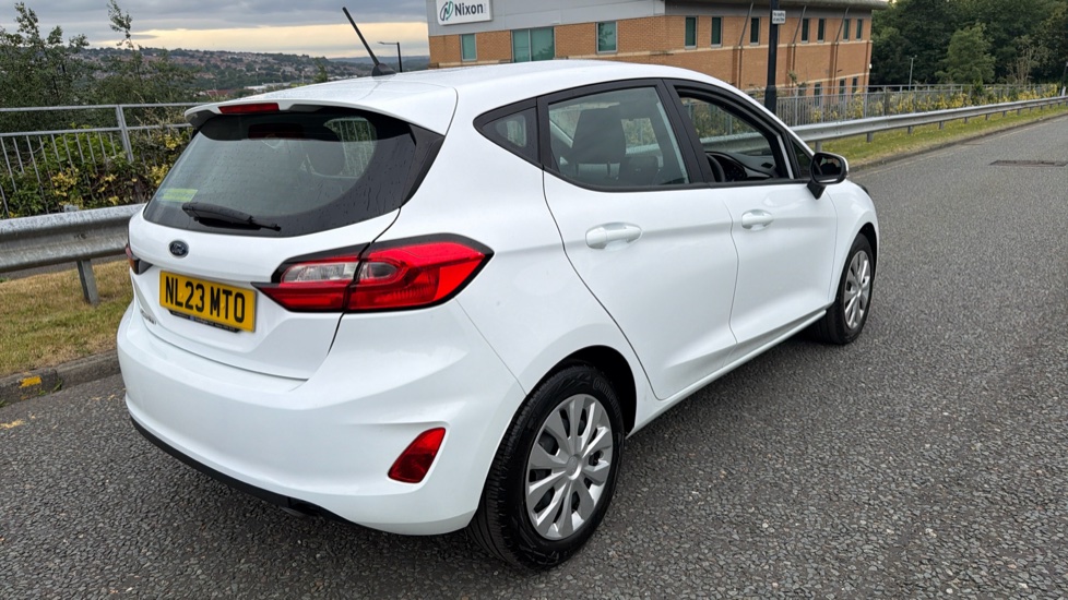 Ford Fiesta 1.1 Trend 5dr Petrol Hatchback - Image 45