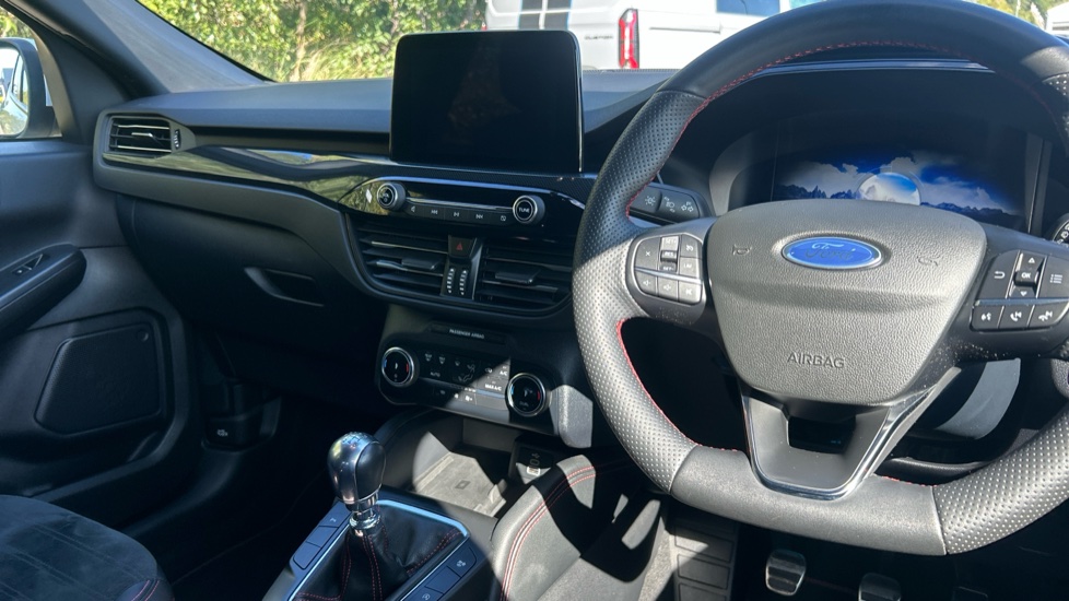 Ford Kuga 1.5 EcoBoost 150 ST-Line Edition 5dr Petrol Estate - Image 11
