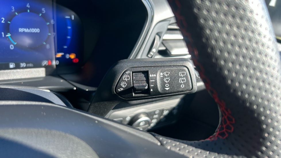 Ford Kuga 1.5 EcoBoost 150 ST-Line Edition 5dr Petrol Estate - Image 28
