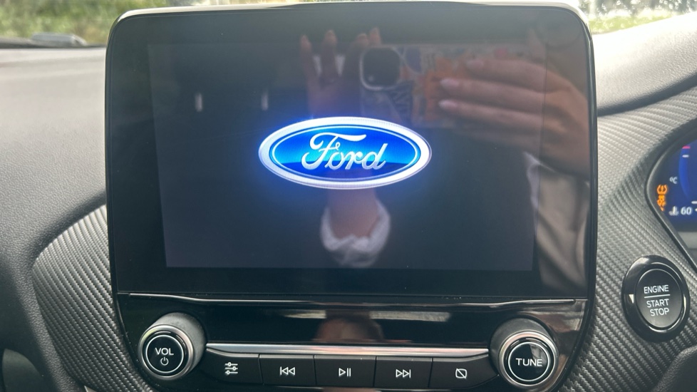 Ford Puma 1.0 EcoBoost Hybrid mHEV ST-Line X 5dr Petrol Hatchback - Image 12