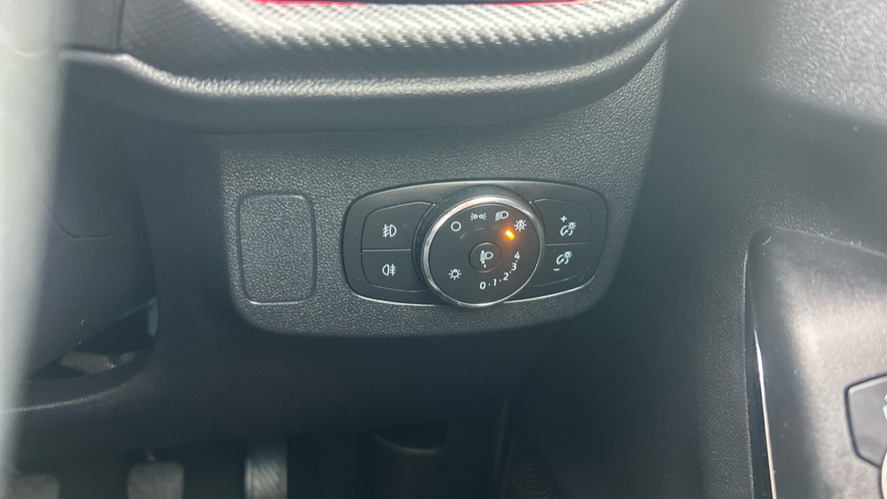 Ford Puma 1.0 EcoBoost Hybrid mHEV ST-Line X 5dr Petrol Hatchback - Image 26