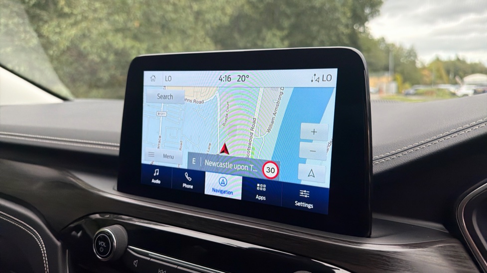 Ford Kuga 2.5 FHEV Vignale 5dr CVT Hybrid Estate - Image 38