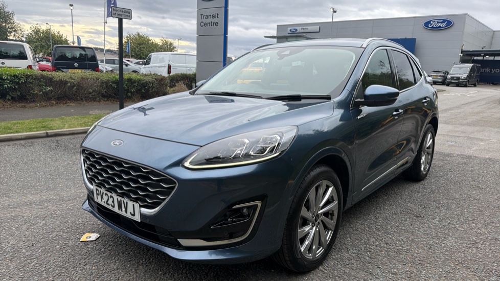 Ford Kuga 2.5 FHEV Vignale 5dr CVT Hybrid Estate - Image 57
