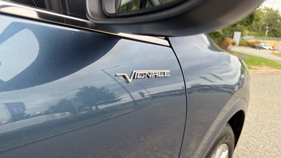 Ford Kuga 2.5 FHEV Vignale 5dr CVT Hybrid Estate - Image 62