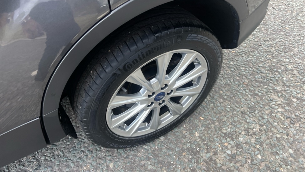 Ford Kuga 2.0 TDCi Titanium Edition 5dr 2WD Diesel Estate - Image 8