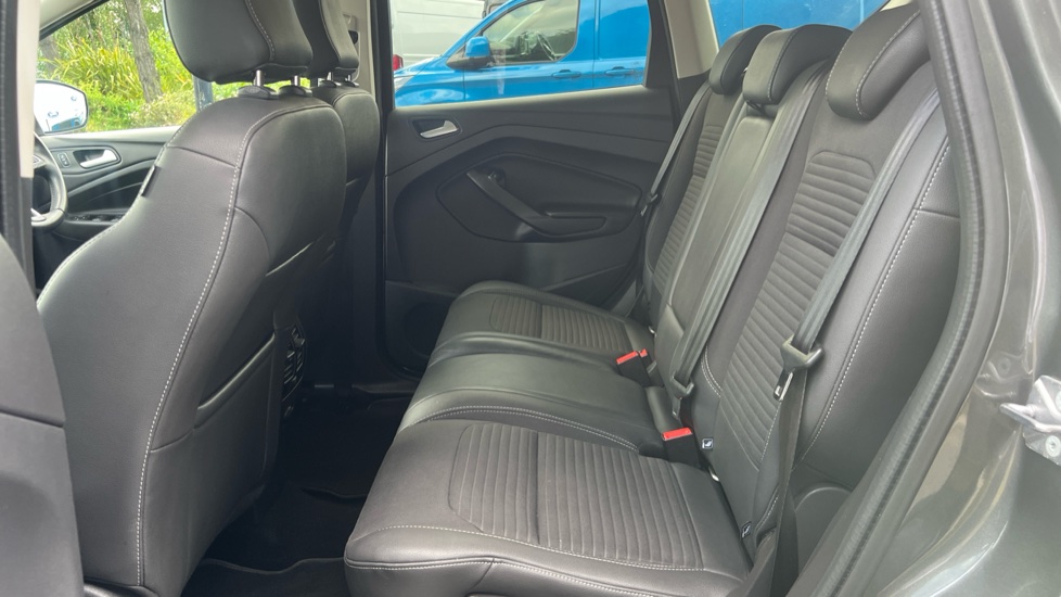Ford Kuga 2.0 TDCi Titanium Edition 5dr 2WD Diesel Estate - Image 16