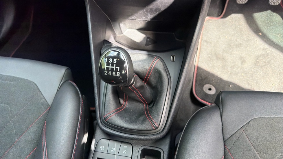 Ford Fiesta 1.0 EcoBoost ST-Line X 5dr Petrol Hatchback - Image 13
