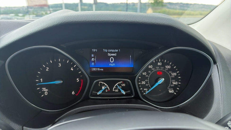 Ford Focus 1.5 TDCi 120 Titanium 5dr Diesel Hatchback - Image 18