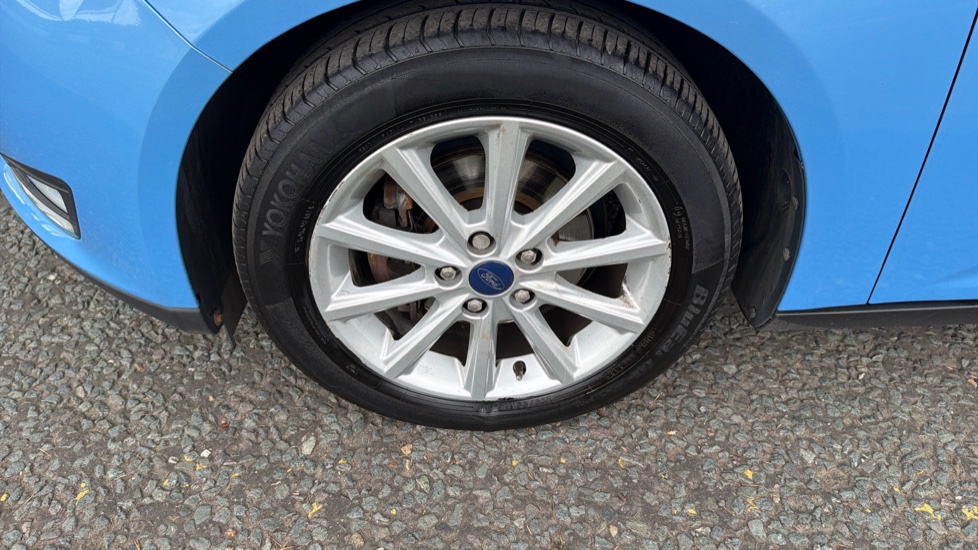 Ford Focus 1.5 TDCi 120 Titanium 5dr Diesel Hatchback - Image 39