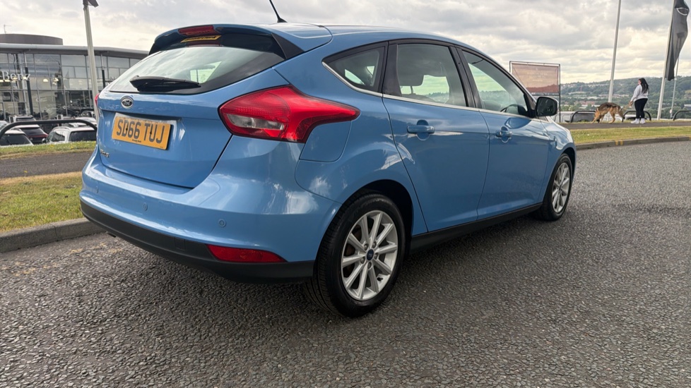 Ford Focus 1.5 TDCi 120 Titanium 5dr Diesel Hatchback - Image 42