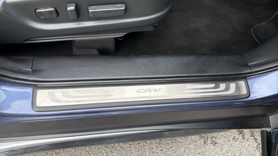 Honda CR-V 1.6 i-DTEC 160 EX 5dr Auto Diesel Estate - Image 30