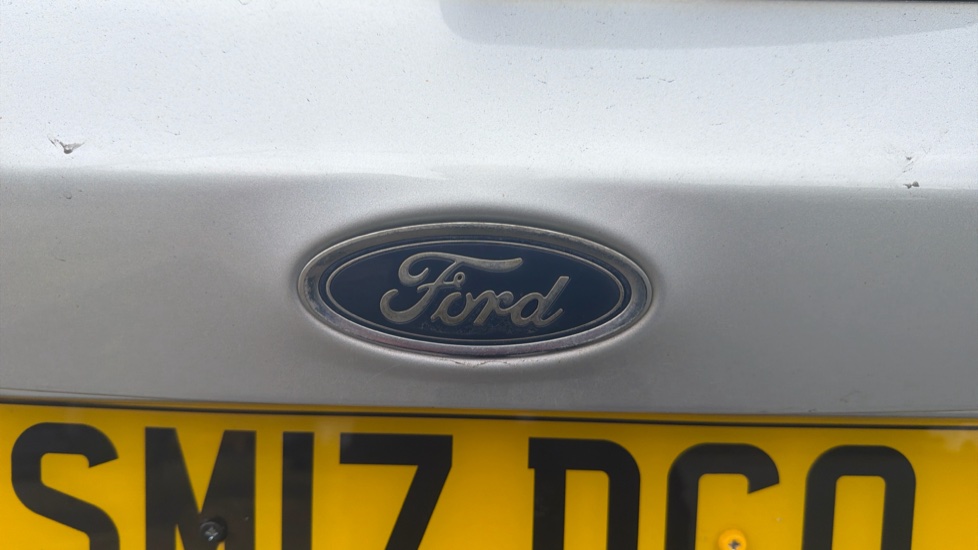 Ford C-MAX 1.0 EcoBoost Zetec 5dr Petrol Estate - Image 8