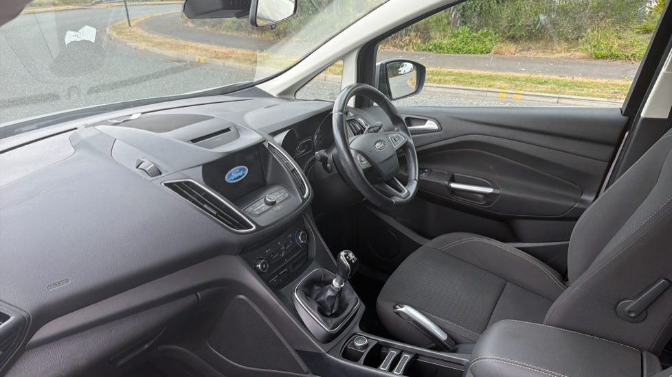 Ford C-MAX 1.0 EcoBoost Zetec 5dr Petrol Estate - Image 9