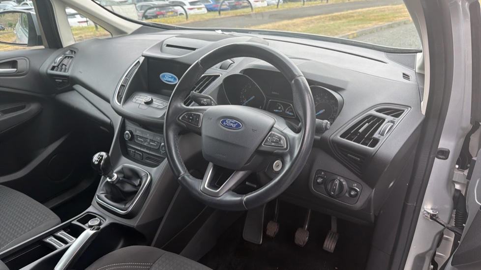 Ford C-MAX 1.0 EcoBoost Zetec 5dr Petrol Estate - Image 11