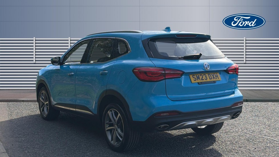 MG HS 1.5 T-GDI Excite 5dr Petrol Hatchback - Image 2