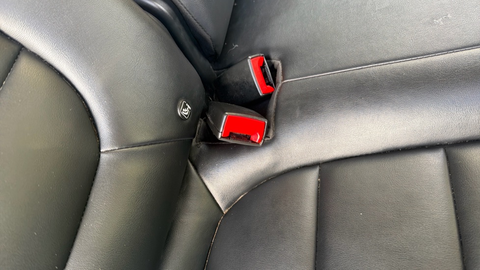 MG HS 1.5 T-GDI Excite 5dr Petrol Hatchback - Image 17