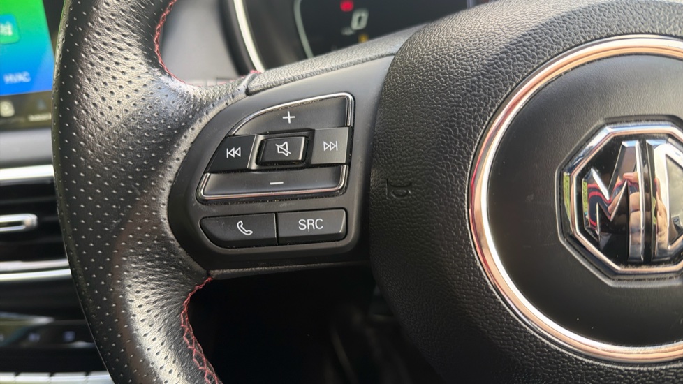 MG HS 1.5 T-GDI Excite 5dr Petrol Hatchback - Image 21