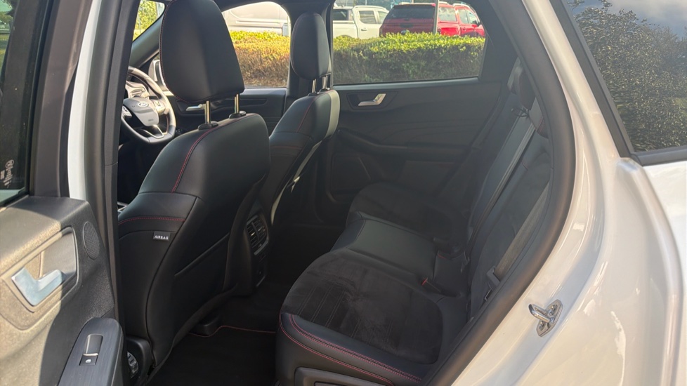 Ford Kuga 2.5 FHEV ST-Line X Edition 5dr CVT Hybrid Estate - Image 16