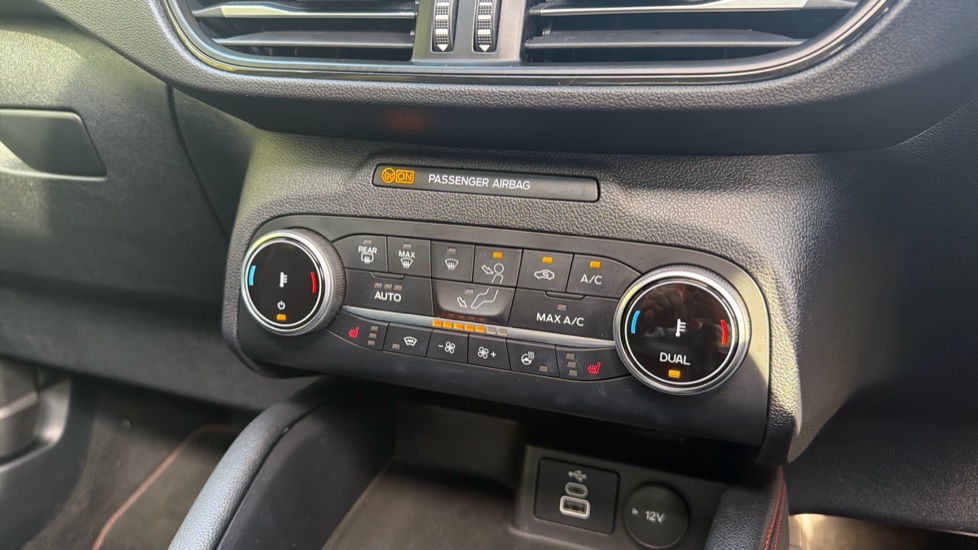 Ford Kuga 2.5 FHEV ST-Line X Edition 5dr CVT Hybrid Estate - Image 37