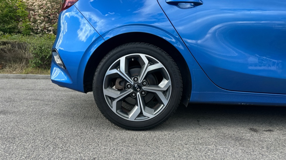 Kia Ceed 1.4T GDi ISG Blue Edition 5dr Petrol Hatchback - Image 7
